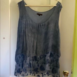 Gently worn sleeveless top